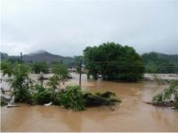 水災(zāi)無情，人間有愛